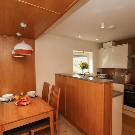 Appartement 1 *