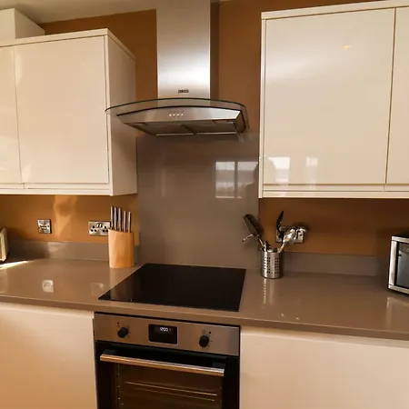 1 Apartment Scarborough